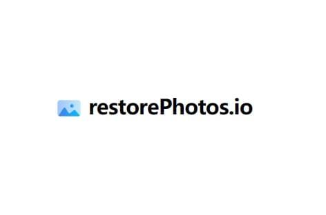 restorePhotos.io—免费的AI老照片修复