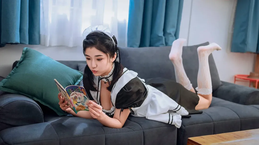 【PC】定制女友v1.0.0全动态真人互动影游官网截图